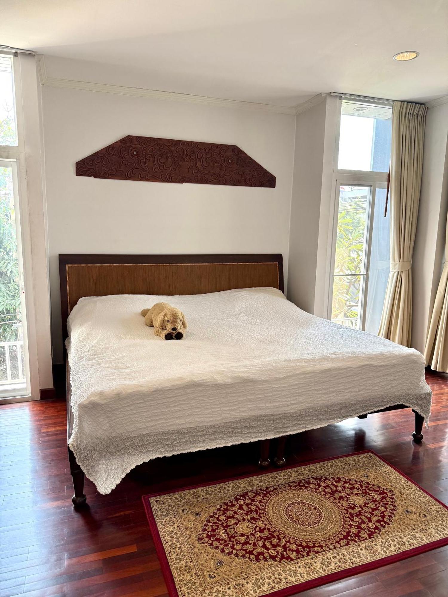 Samsen Suites Spacious 2Br Contemporary Thai Style Bangkok Exterior foto
