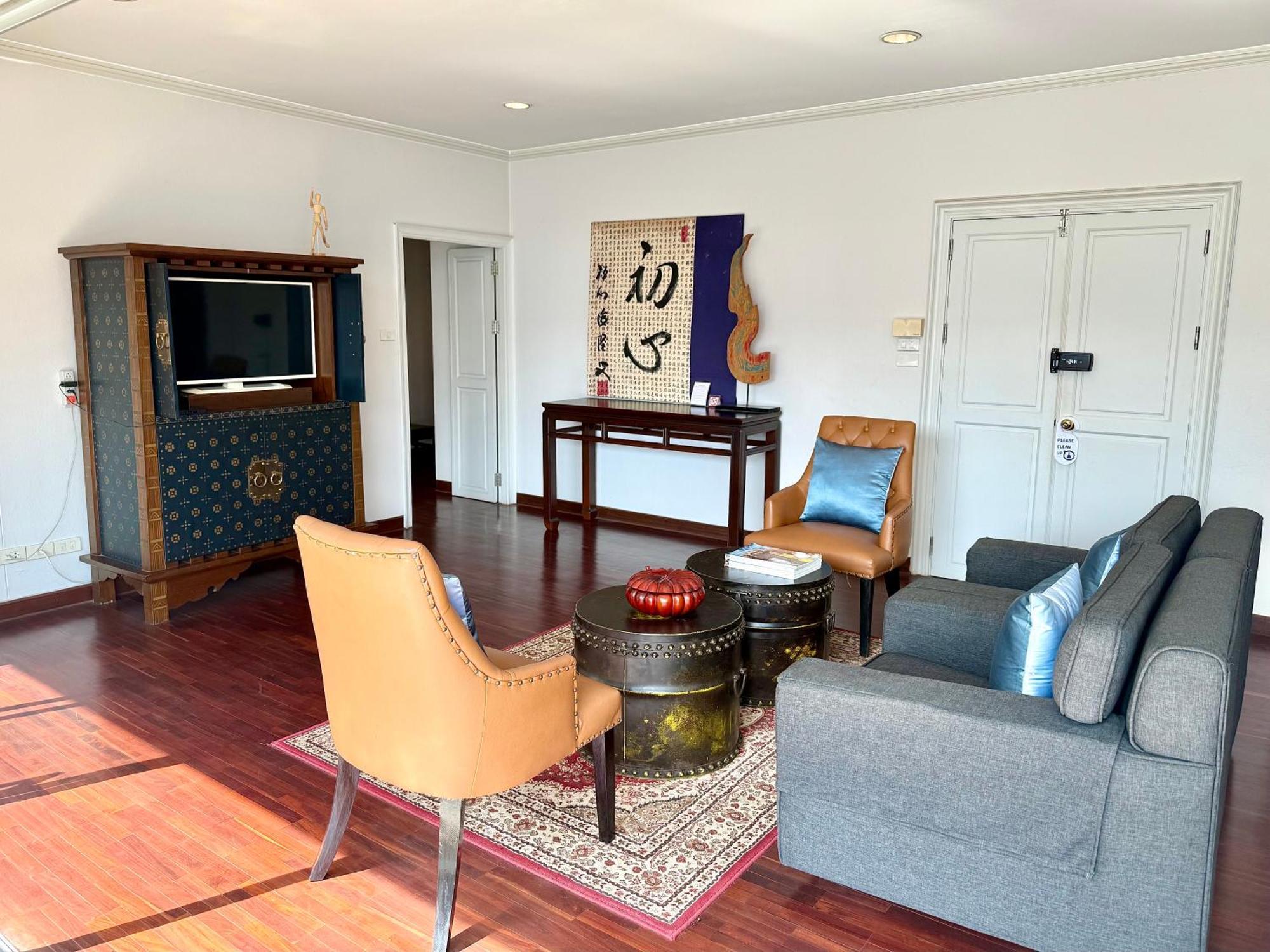 Samsen Suites Spacious 2Br Contemporary Thai Style Bangkok Exterior foto