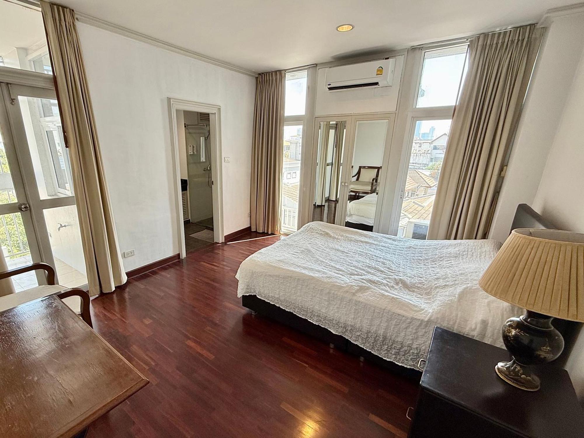 Samsen Suites Spacious 2Br Contemporary Thai Style Bangkok Exterior foto